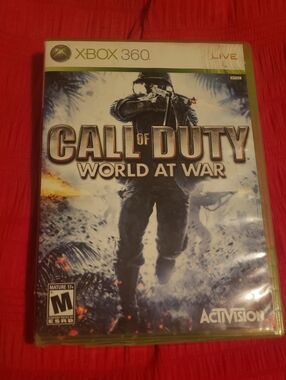 Xbox 360 Call of Duty: World at War - Military Shooter (Black, White)